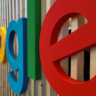 GEO vs SEO: Apa Bedanya dan Apakah Bisnis Anda Perlu Keduanya?